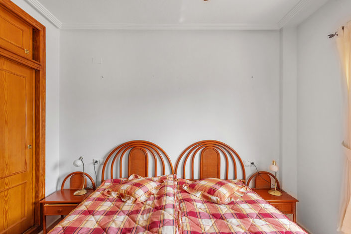 Image No.16-2 Bed Apartment for sale