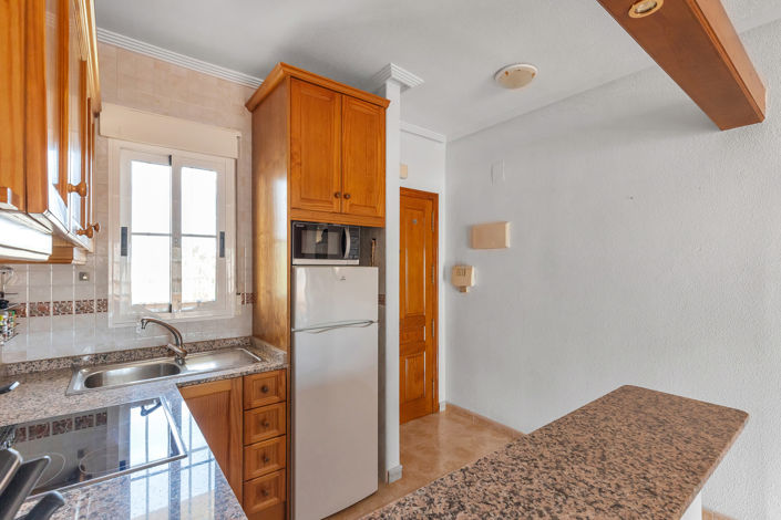 Image No.8-2 Bed Apartment for sale