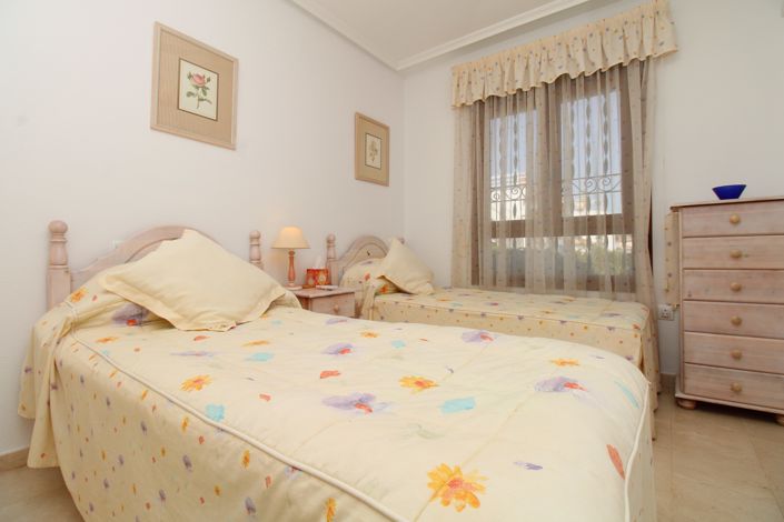 Image No.10-2 Bed Apartment for sale
