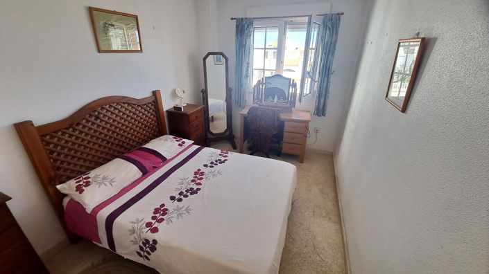 Image No.24-2 Bed Townhouse for sale