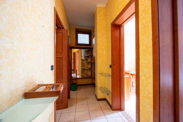 Image No.7-Appartement de 2 chambres à vendre à Colonno
