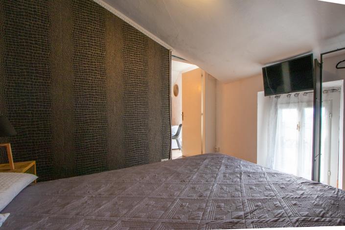 Image No.11-1 Bed Apartment for sale