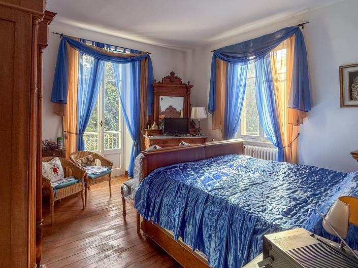 Image No.17-2 Bed Apartment for sale
