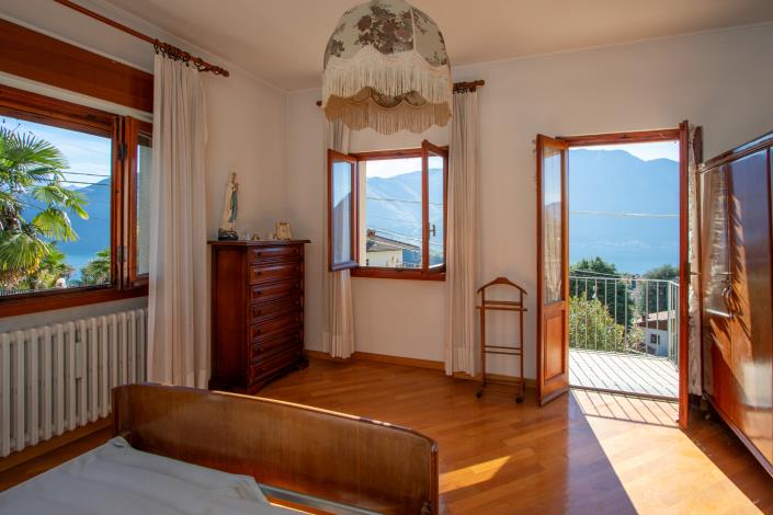 Image No.12-3 Bed Apartment for sale