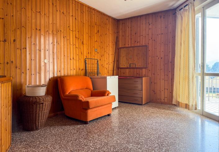 Image No.12-3 Bed Apartment for sale