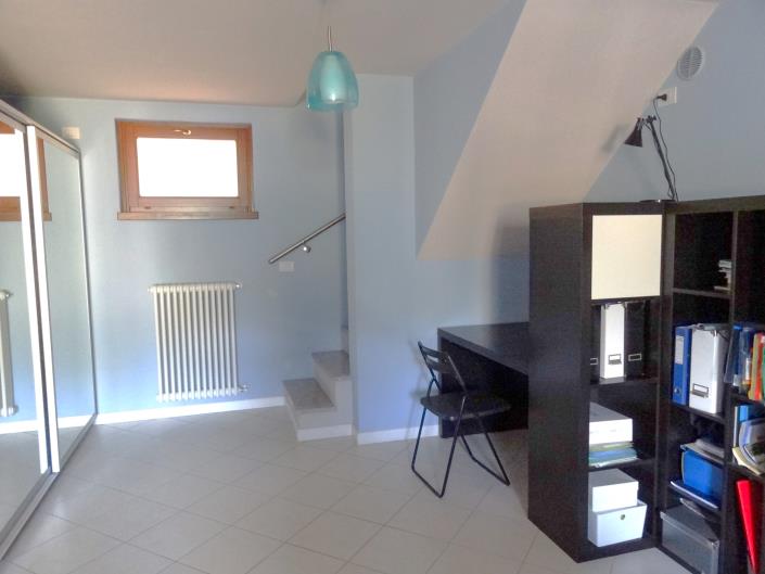 Image No.11-2 Bed Apartment for sale
