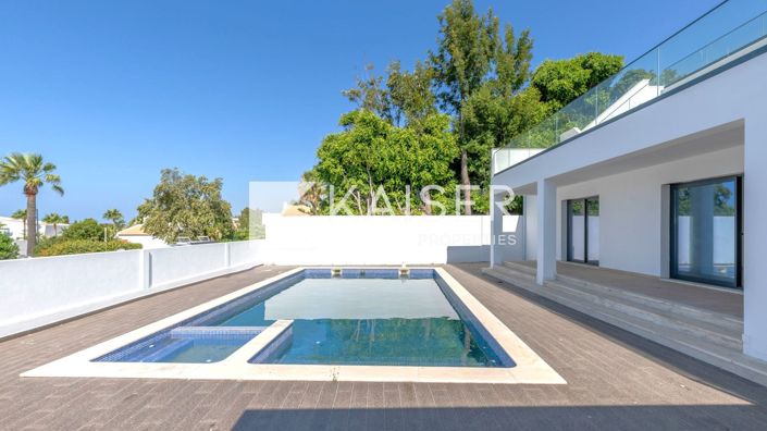 Image No.7-5 Bed Villa for sale