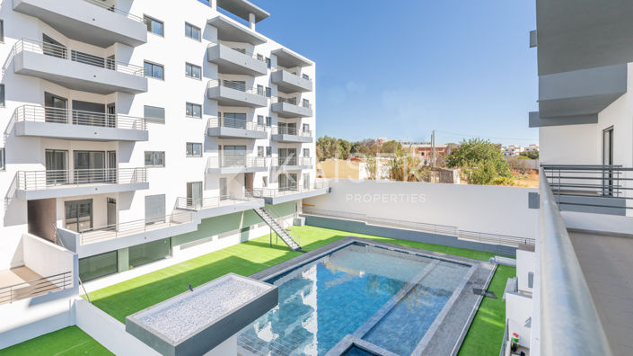 Image No.3-4 Bed Apartment for sale