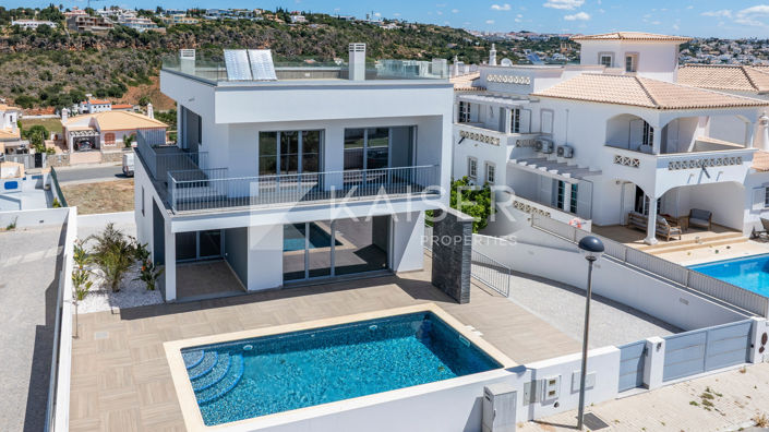 Image No.29-4 Bed Villa for sale