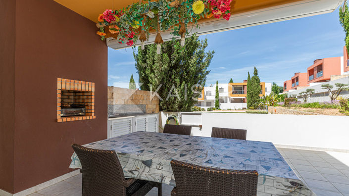 Image No.23-3 Bed Apartment for sale