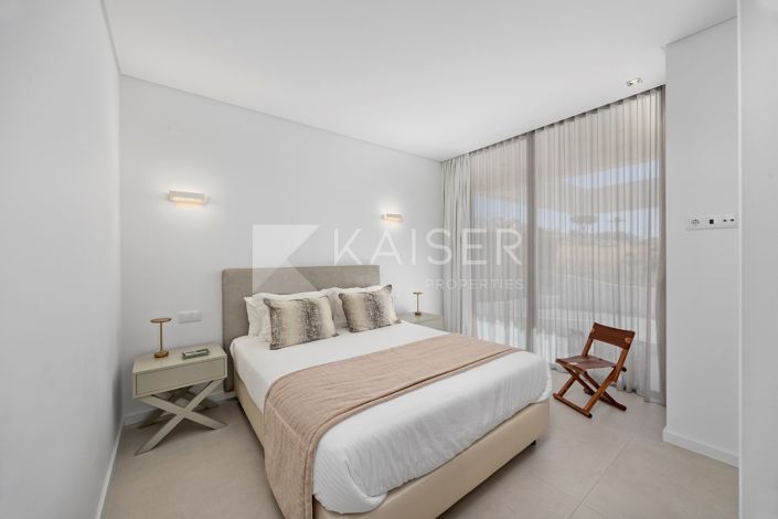 Image No.15-5 Bed Villa for sale