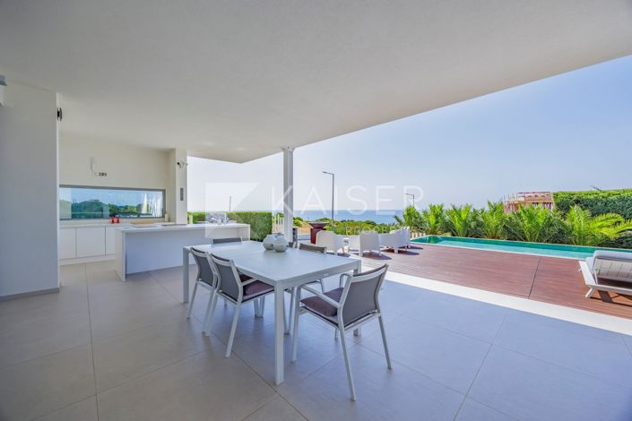 Image No.37-5 Bed Villa for sale