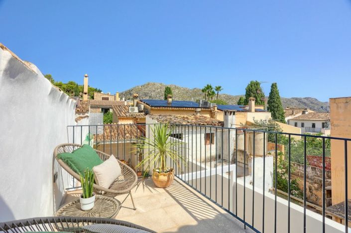 Image No.5-2 Bed Townhouse for sale