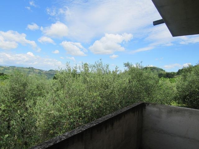 Image No.19-2 Bed Country House for sale
