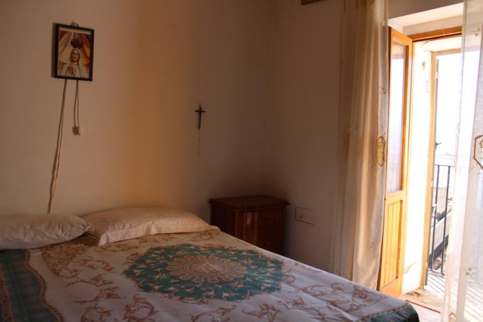 Image No.3-2 Bed Townhouse for sale