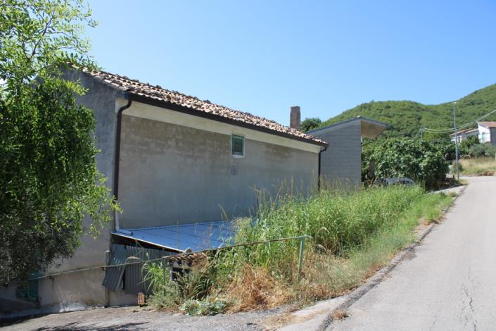 Image No.13-3 Bed Country House for sale