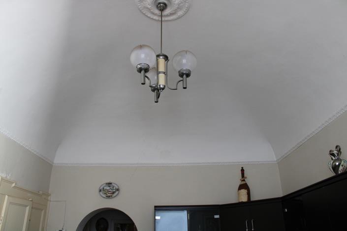 Image No.13-10 Bed House for sale