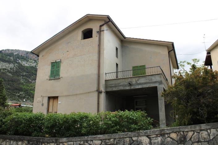 Image No.4-4 Bed Villa / Detached for sale