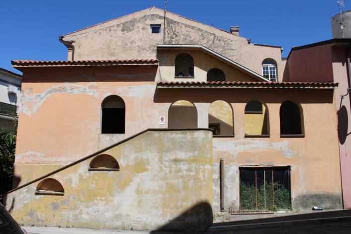 Image No.6-6 Bed Townhouse for sale