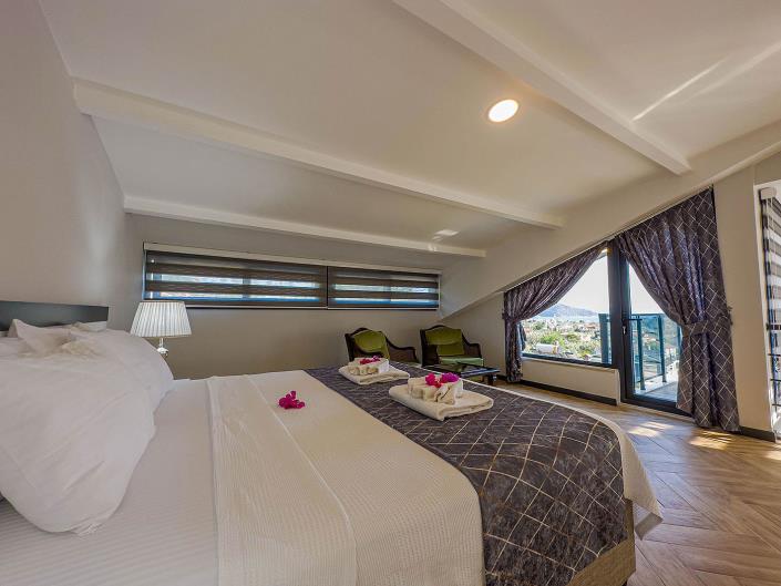 Image No.7-4 Bed Villa / Detached for sale