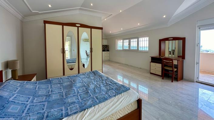 Image No.35-Villa / Détaché de 4 chambres à vendre à Çiplakli