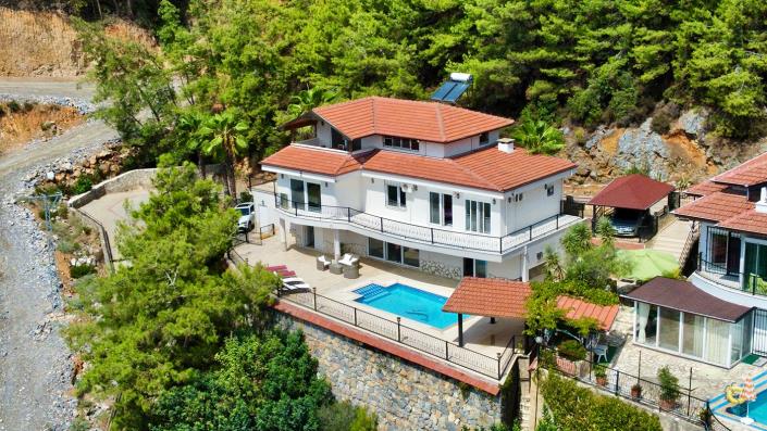 Image No.4-Villa / Détaché de 4 chambres à vendre à Çiplakli
