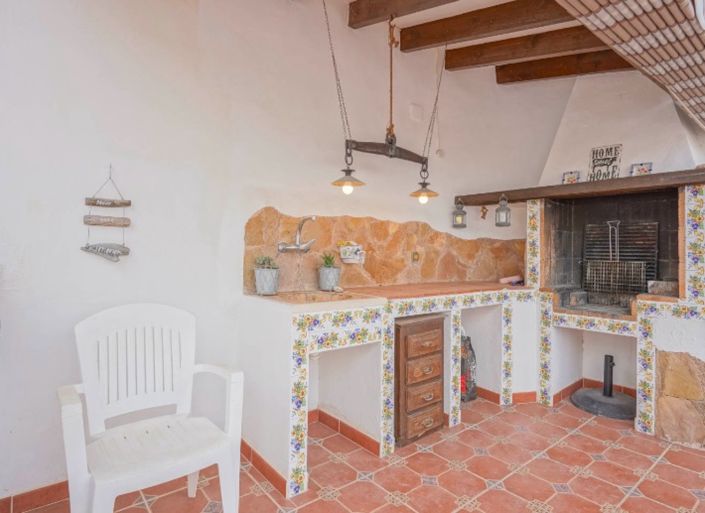 Image No.10-5 Bed Villa for sale