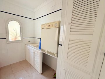 ncbl84098515571