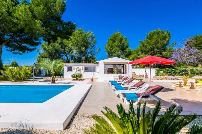 Image No.3-4 Bed Villa for sale