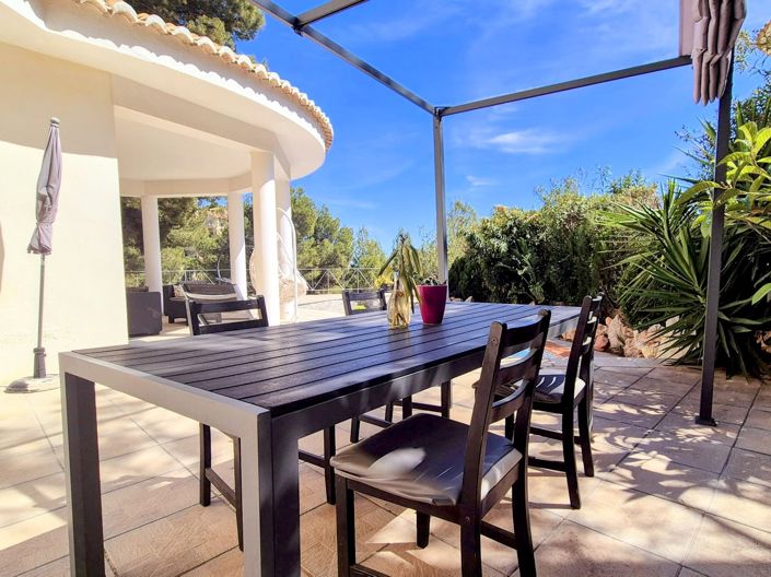 Image No.17-4 Bed Villa for sale