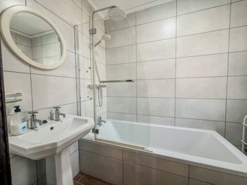 ncbx84988547795