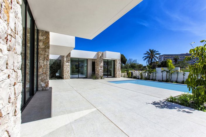 Image No.27-3 Bed Villa for sale