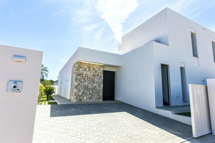 Image No.29-3 Bed Villa for sale