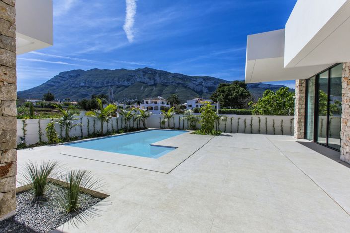 Image No.3-3 Bed Villa for sale