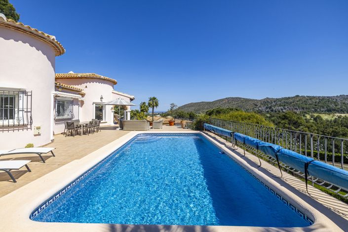 Image No.7-4 Bed Villa for sale