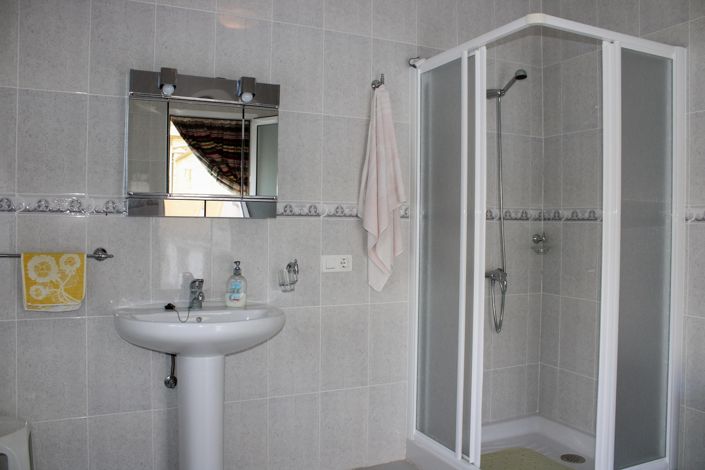 Image No.36-4 Bed Villa for sale