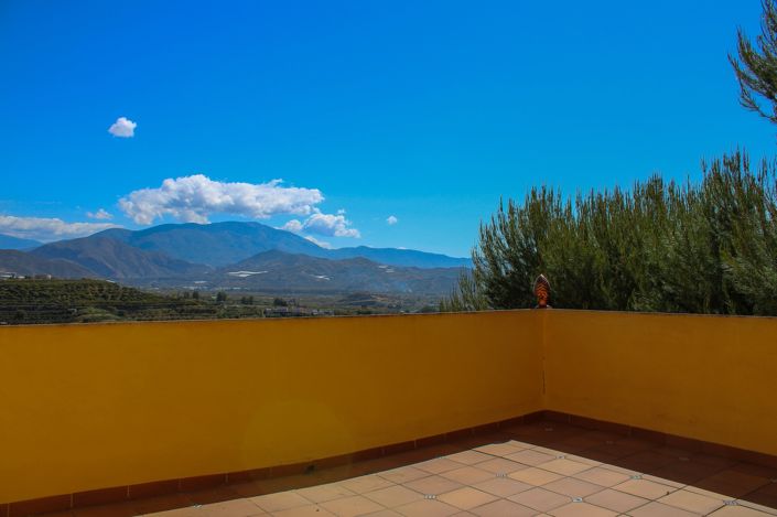 Image No.29-6 Bed Villa for sale