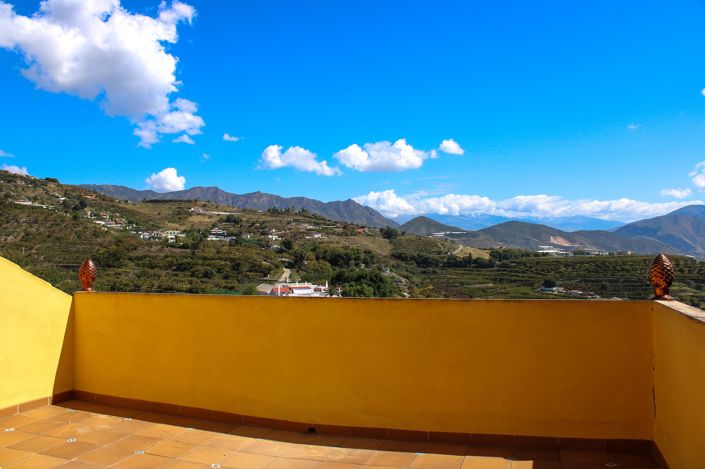 Image No.32-6 Bed Villa for sale