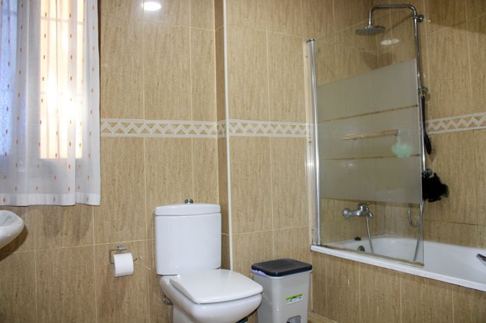 Image No.48-6 Bed Villa for sale