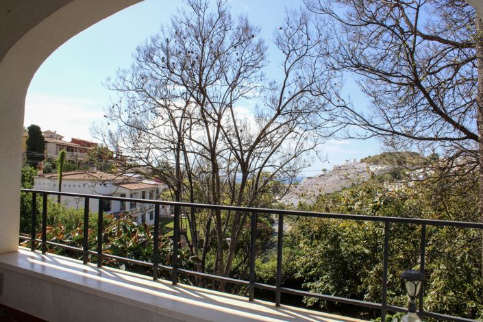Image No.3-Villa de 7 chambres à vendre à Almuñécar