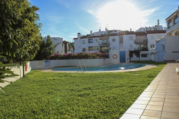 Image No.21-2 Bed Apartment for sale