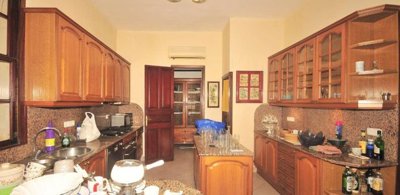 property181276940