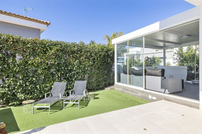 Image No.18-4 Bed House for sale