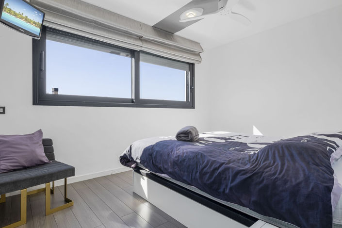 Image No.22-4 Bed House for sale