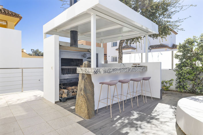 Image No.35-4 Bed House for sale