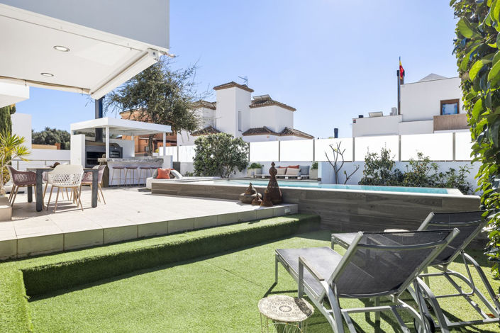 Image No.4-4 Bed House for sale