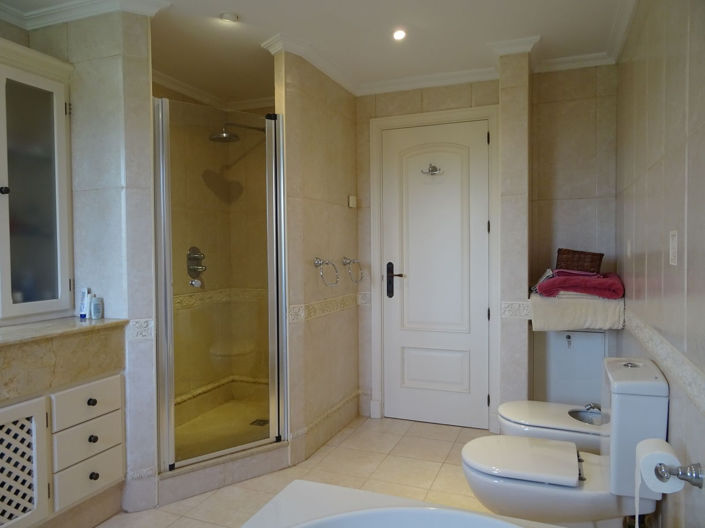 Image No.47-4 Bed Villa for sale