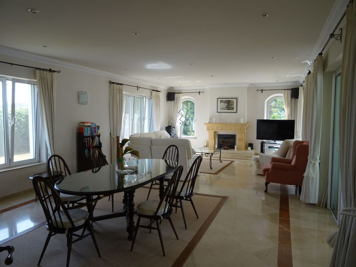 Image No.7-4 Bed Villa for sale