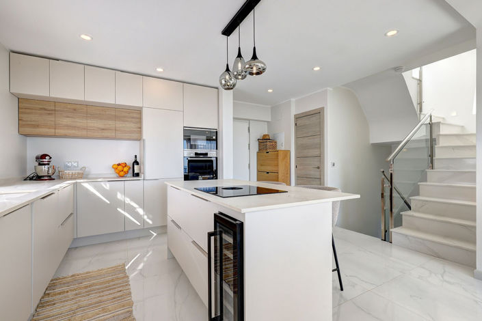 Image No.5-3 Bed House for sale