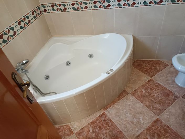 Image No.7-4 Bed Villa for sale